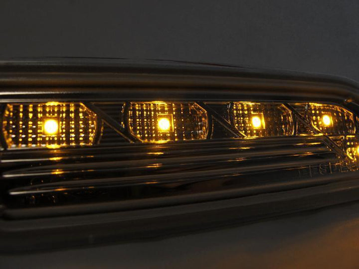 2006 - 2011 Mercedes CLS Class W219 Crystal Clear LED Front Bumper Side Marker Light