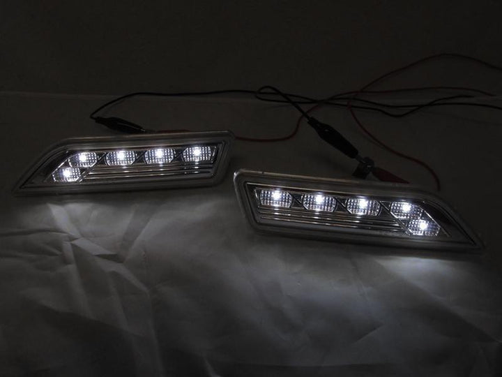 2006 - 2011 Mercedes CLS Class W219 Crystal Clear LED Front Bumper Side Marker Light