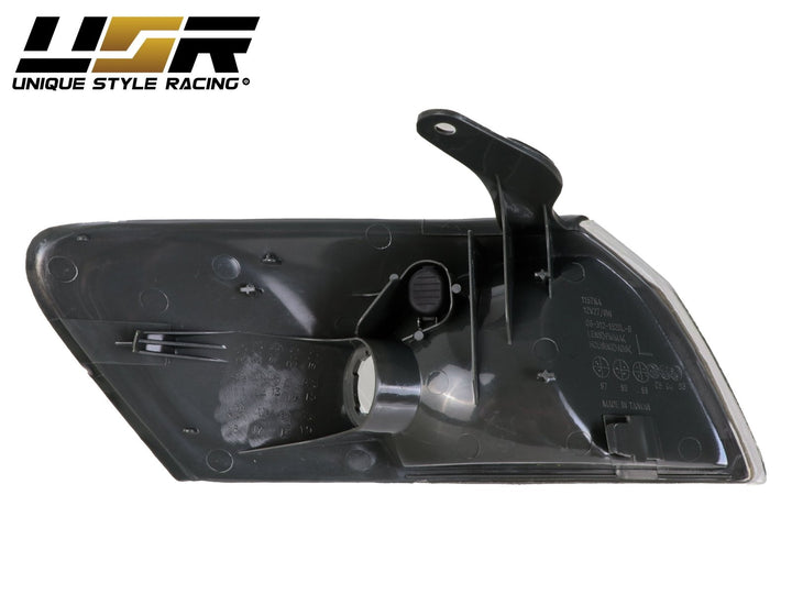 1997 - 1992 Toyota Camry JDM Style Front Clear Corner Lights
