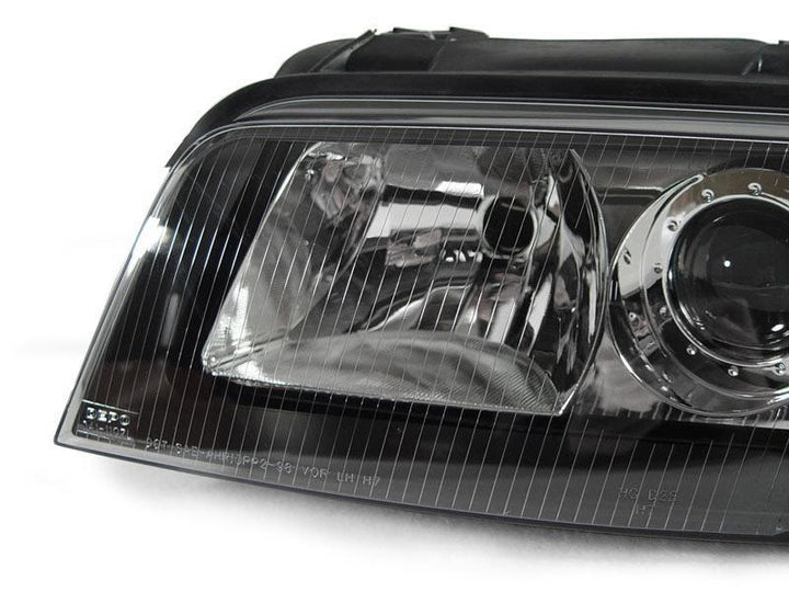 1992 - 2001 Audi A4 B5.5 / 2000 - 2002 S4 Xenon Model OEM Replacement D2S Projector Headlight With Clear Corner Lens