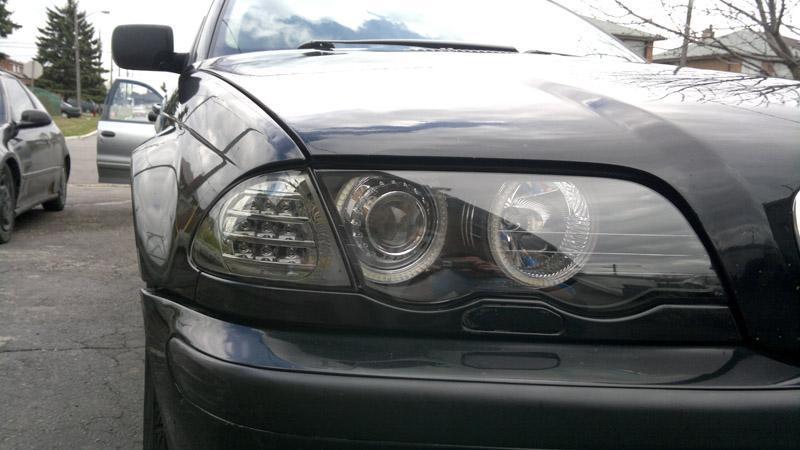 1992 - 2001 BMW 3 Series E46 4D Sedan / 5D Wagon Angel Eye Projector Headlight with Optional UHP LED Halo Rings For Factory Halogen Models