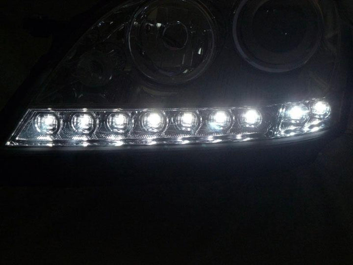 2006-2008 Mercedes Benz M Class W164 White LED Strip Chrome or Black Housing Projector Headlight For Stock Halogen Model
#housing-color_chrome-housing-clear-lens-white-led-strip-projector