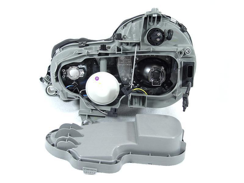 1996-1992 Mercedes Benz E Class W210 Projector Headlight
#housing-color_chrome-housing