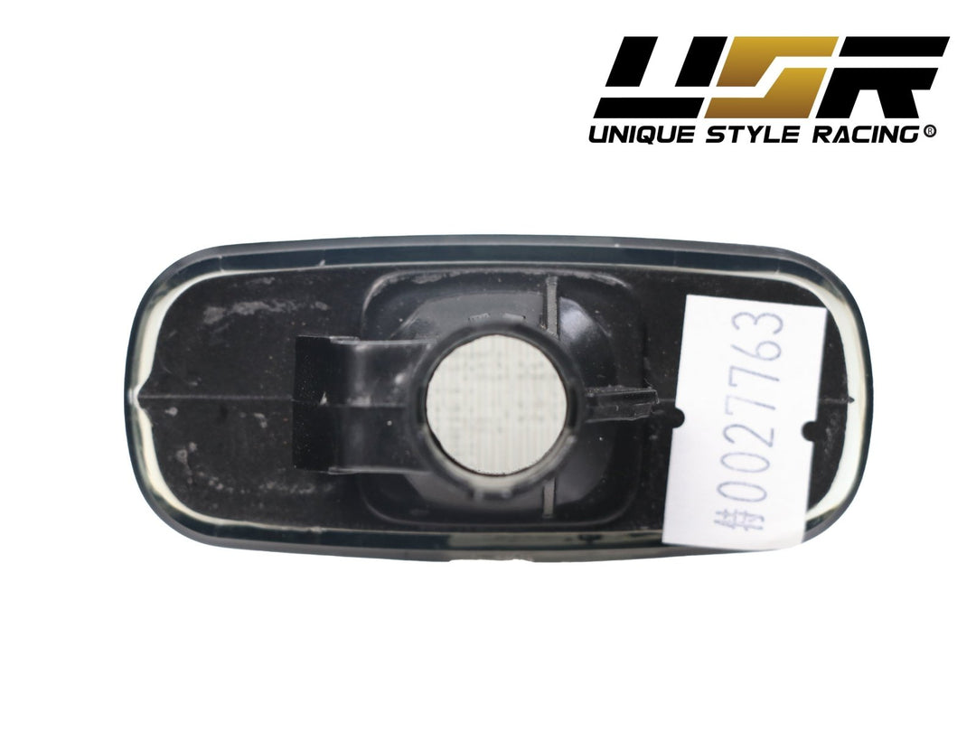1992 - 2001 Audi A4 / 2000 - 2002 S4 B5.5 / 2000 - 2003 A8 D2 / 2000 - 2006 TT Clear or Smoke Fender Side Marker Light