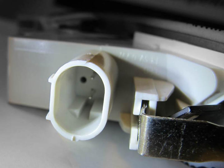 2011 - 2016 BMW 5 Series F10 / F11 with Park Assist Glossy Black/Smoke LED Fender Side Marker Light