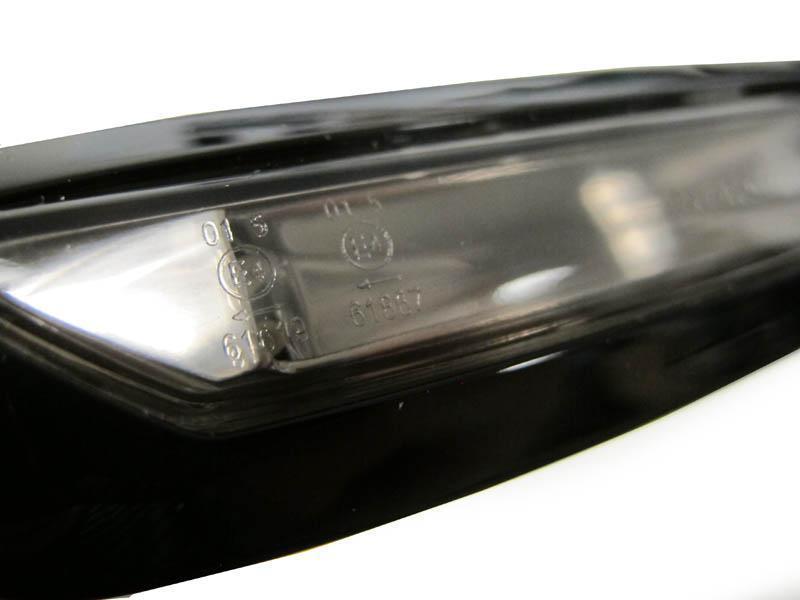 2011 - 2016 BMW 5 Series F10 / F11 with Park Assist Glossy Black/Smoke LED Fender Side Marker Light