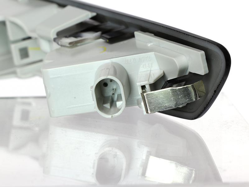 2011 - 2016 BMW 5 Series F10 / F11 with Park Assist Glossy Black/Smoke LED Fender Side Marker Light