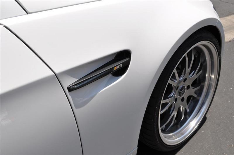 2008 - 2012 BMW 3 Series E90/E92/E93 M3 Clear or Smoke LED Fender Side Grill With Side Marker Light, Optional TriColor / Monochrome Badges