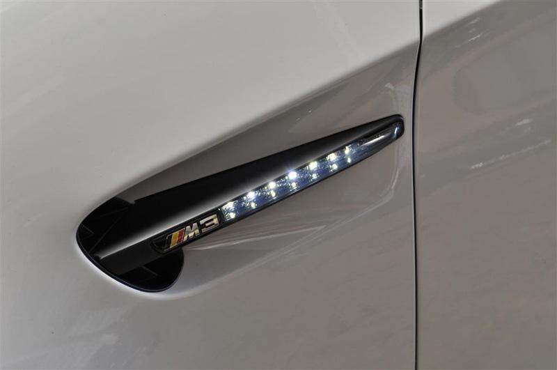 2008 - 2012 BMW 3 Series E90/E92/E93 M3 Clear or Smoke LED Fender Side Grill With Side Marker Light, Optional TriColor / Monochrome Badges