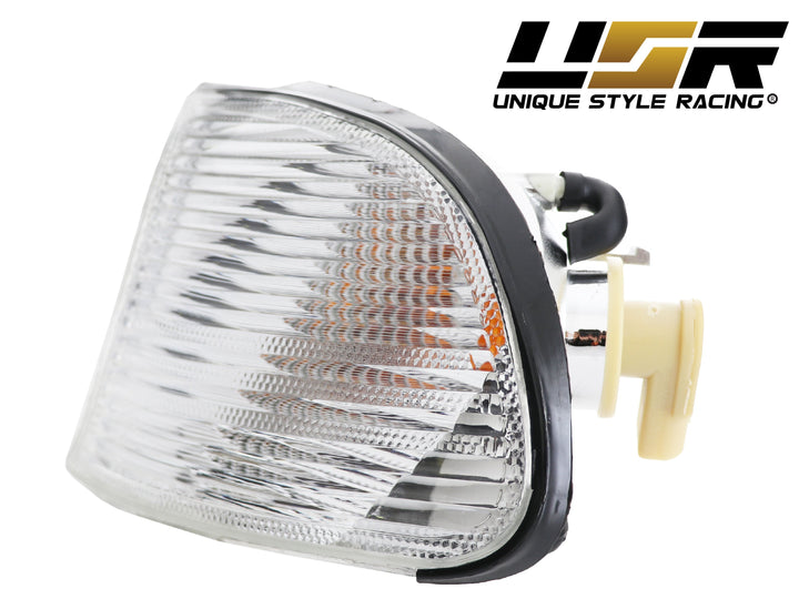 2002-2003 BMW 3 Series E46 2D / Cabrio & 2002-2006 E46 M3 DEPO Screw-On Clear or Smoke Corner Signal Light