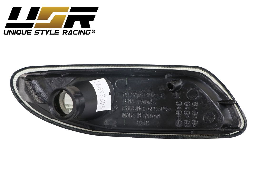 2001-2007 Mercedes C Class W203 DEPO Clear or Smoke Front Bumper Side Marker Light
