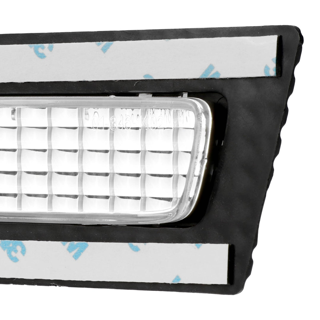 2006 - 2008 Audi A4 / S4 B7 Clear or Smoke Lens Front Bumper Reflector