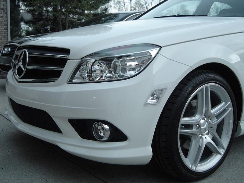 2009 - 2012 Mercedes R230 AMG SL63 / SL65 Crystal Clear or Smoke Front Bumper Side Marker Light