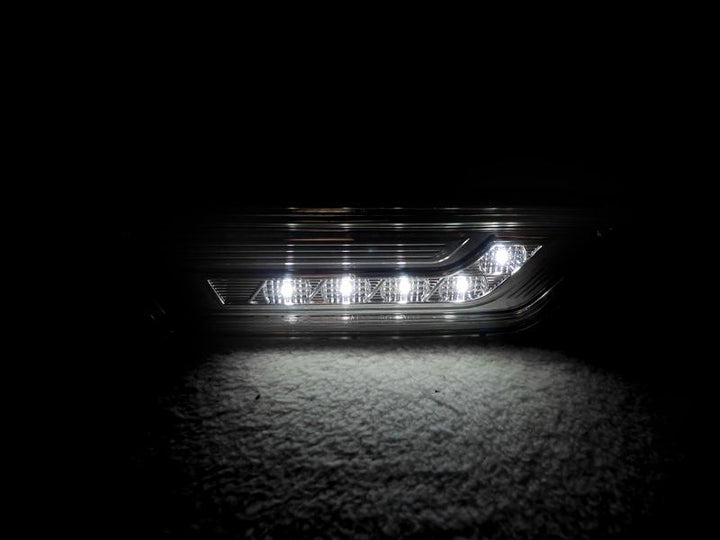 2012 - 2014 Mercedes CLS 550 W218 Crystal Clear or Smoke LED Front Bumper Side Marker Light