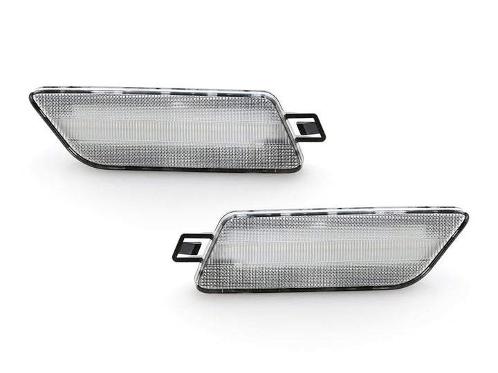 2014 - 2019 Porsche Macan USR LED Clear OR Smoke Front Amber LED Bumper Side Marker Light

#lens-color_clear-lens