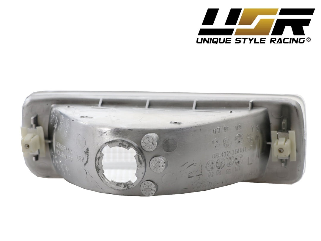 1990 - 1991 Toyota 4Runner / 1989 - 1995 Toyota Pick Up Front Clear Bumper Turn Signal Lights