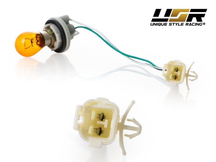 1991 - 1997 Toyota Land Cruiser / 1996 - 1997 Lexus LX450 Clear Front Bumper Turn Signal Lights