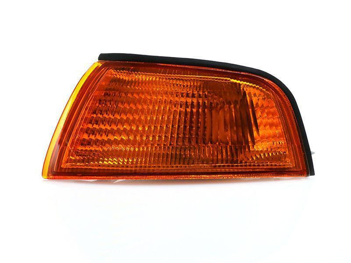 1997 - 2002 Mitsubishi Mirage / 1997 - 1998 Lancer EVO 4 Amber Corner Lights