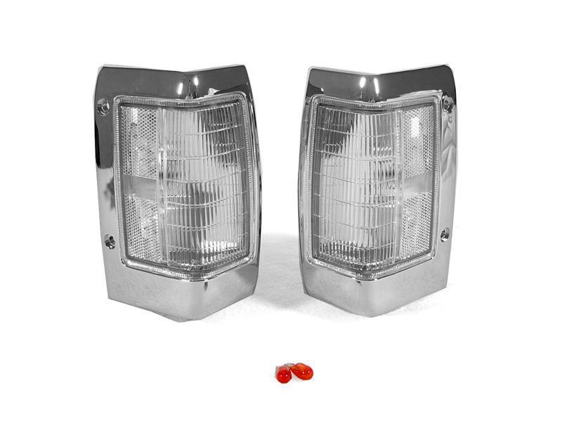 1987 - 1995 Nissan Pathfinder Chrome Trim Clear Front Corner Lights