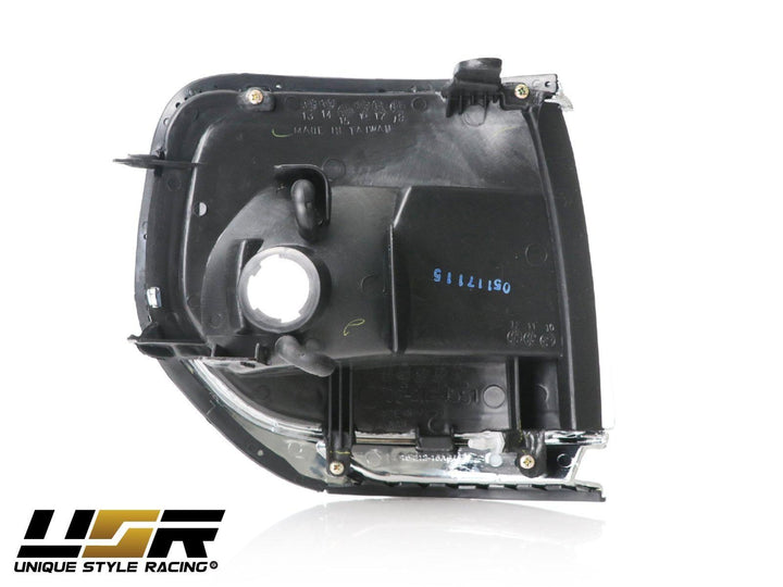 1991 - 1997 Toyota Land Cruiser FJ80 / 1995 - 1997 Lexus LX450 Clear Corner Lights