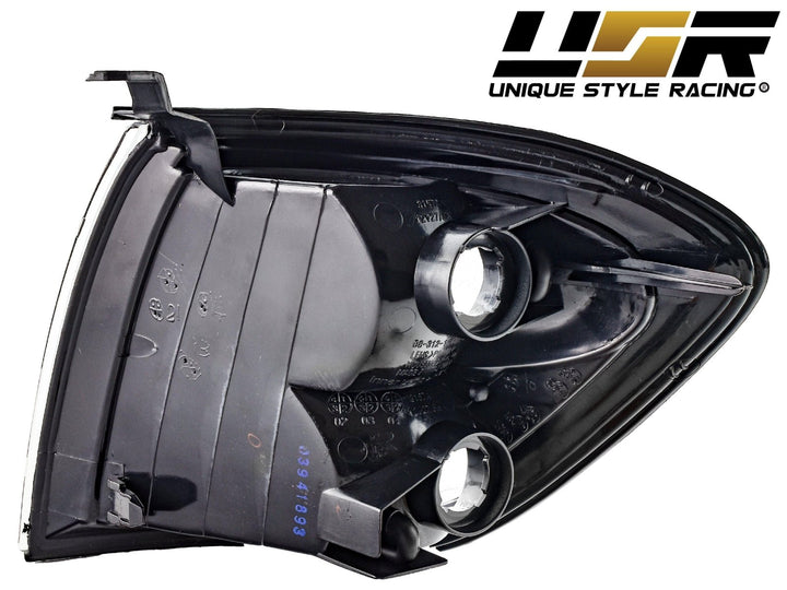 2001 - 2004 Toyota Sequoia / 2000 - 2004 Toyota Tundra Double Cab Only Clear Lens Corner Signal Lights