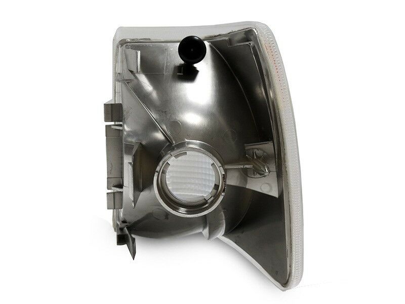 1988 - 1990 Volvo 760 / 1991 - 1995 Volvo 940 / 1992 - 1994 Volvo 960 Corner Lights