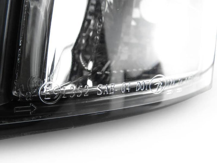 1992 - 2006 Volvo S80 Black Housing Clear Corner Lights