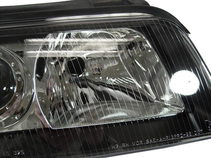 1992 - 2001 Audi A4 B5.5 / 2000 - 2002 S4 Euro ECODE Projector Headlight With Clear Corner Lens
