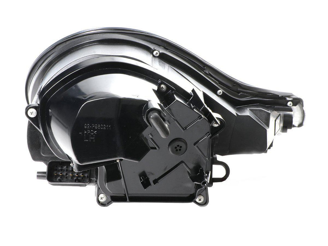 2002 - 2004 Porsche 911 Carrera Turbo 996 Chassis USR 991 Style LED Ring Black Housing Project Headlight For Stock Xenon D2S HID Model