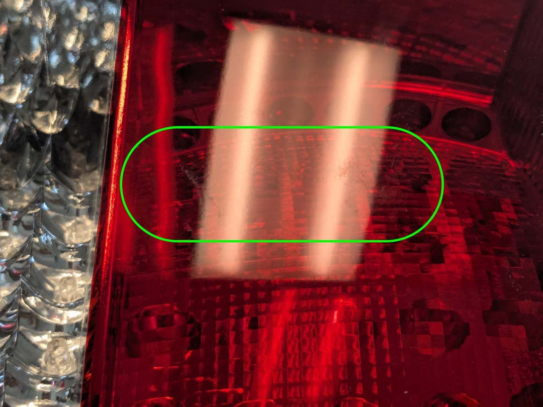 OPEN BOX 2000 - 2003 BMW E46 3 Series 2D Coupe Red/Clear Lens LED Tail Light