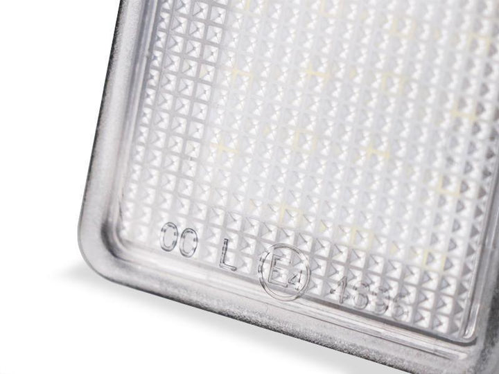 2016 - 2019 Toyota Tacoma / 2014 - 2019 Tundra 18 SMD Plug & Play Error Free LED License Plate Light Assembly x2 Lamps A Set