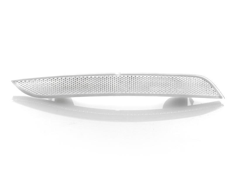 Carlights360 Rear Right Bumper Reflector For 2012-2015 BMW 328i & 335i - Exact Fit Replacement Part #BM1185100