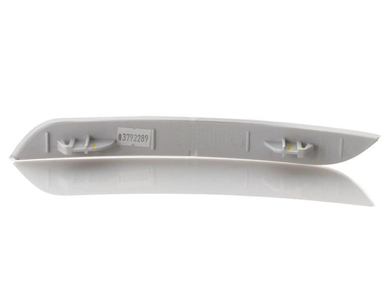 2012 - 2015 BMW 3 Series F30 / 2014 - 2017 F32 4 Series Clear or Smoke Rear Bumper Reflector Light