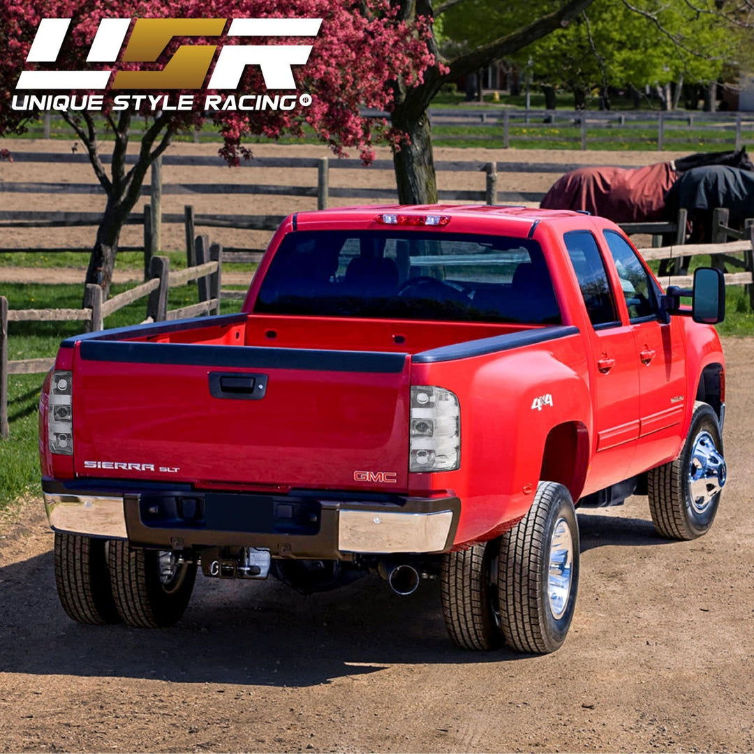 2007-2014 Chevy Silverado Pickup / 2007-2013 GMC Sierra Truck All Clear Lens Tail Lights