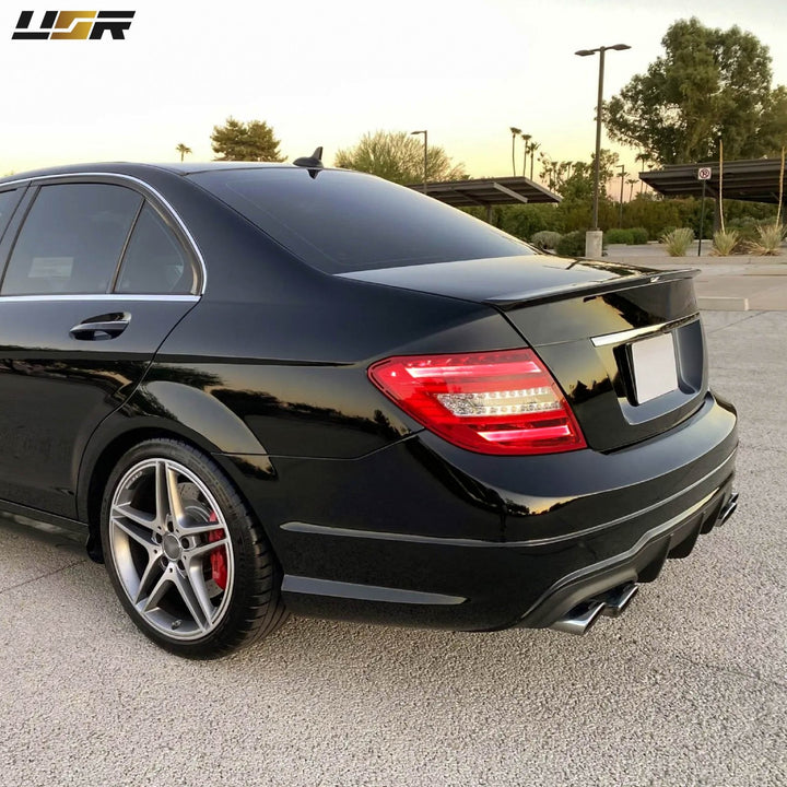 2008 - 2011 Mercedes W204 C Class Facelift Style Red / Clear Lens LED Tail Lights