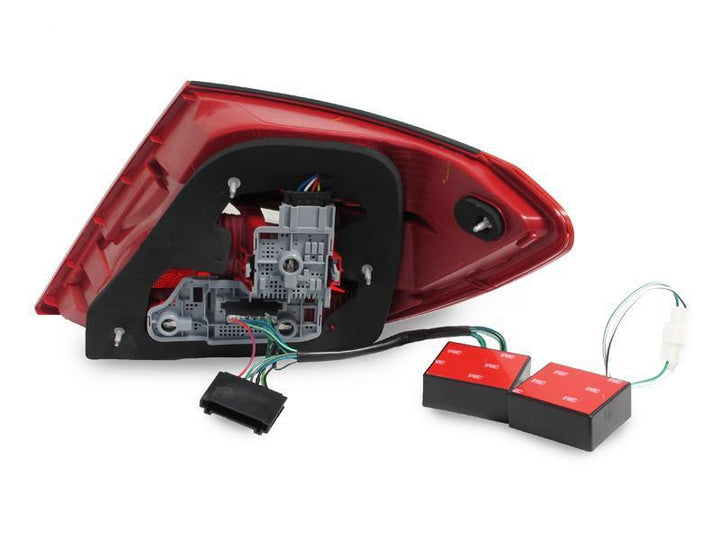 2008 - 2011 Mercedes Benz C Class W204 Facelift Style DOT / SAE Red/Clear or Red/Smoke Light Bar LED Tail Light