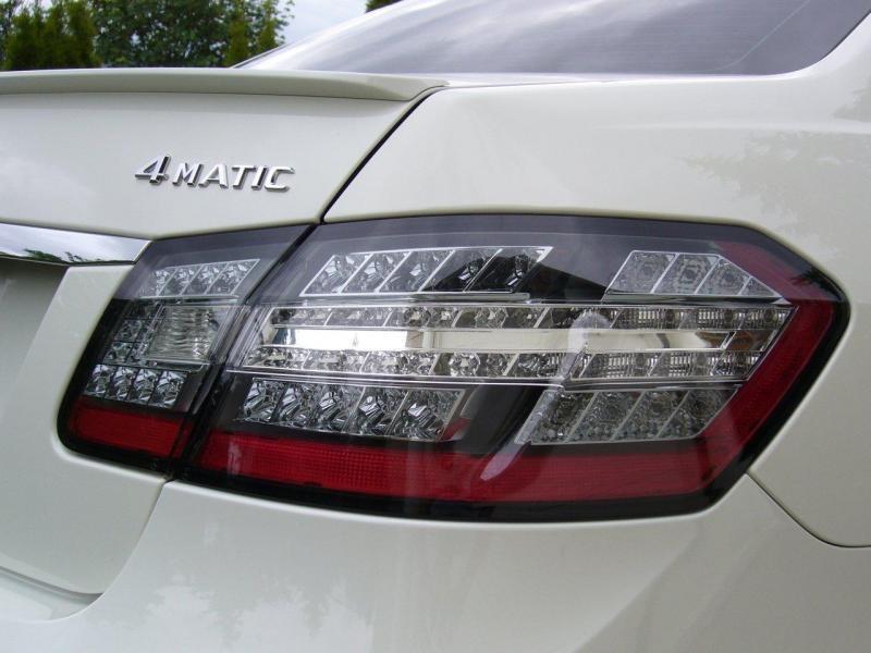 2010 - 2013 Mercedes E Class W212 4D Sedan OEM Style Euro Sport Edition Clear Lens Rear LED Tail Light