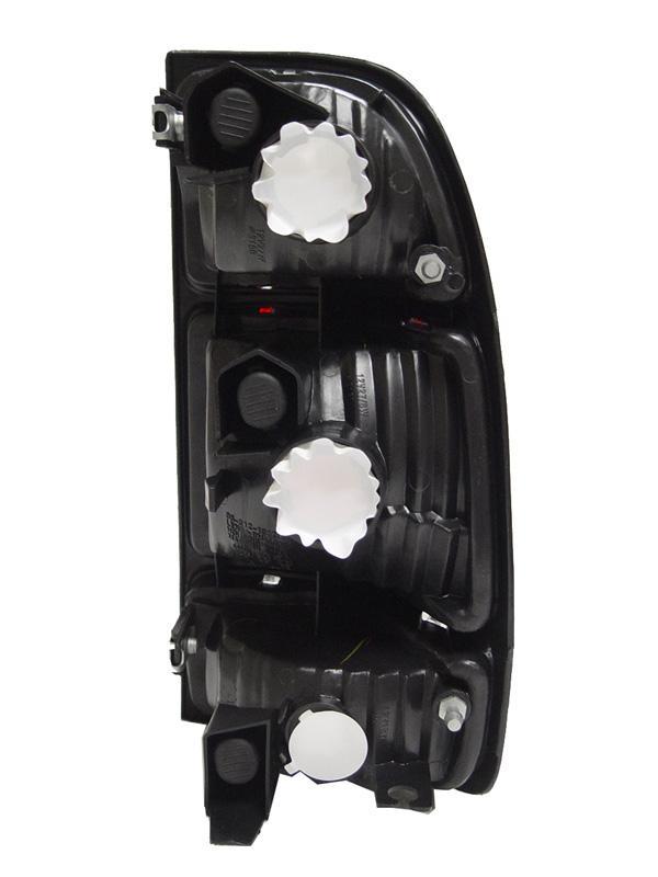 2000 - 2004 Toyota Tundra Red/Clear Rear Tail Lights