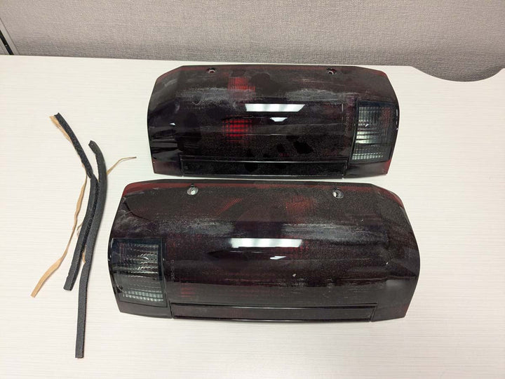 OPEN BOX 1990 - 1996 Ford F - 150 / F - 250 / F - 350 Super Duty Truck & 1990 - 1996 Bronco Dark Red Smoke Lens Tail Lights