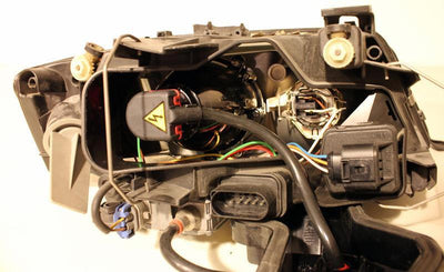 Unique Style Racing DEPO Lighting 2002-2004 Audi A6 C5 Non-V8 Models DEPO D2S Xenon or Halogen Model Angel Eye Halo Projector Headlight